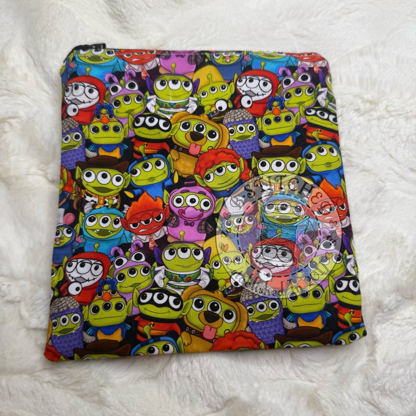 Stacked Aliens Zippy Bag