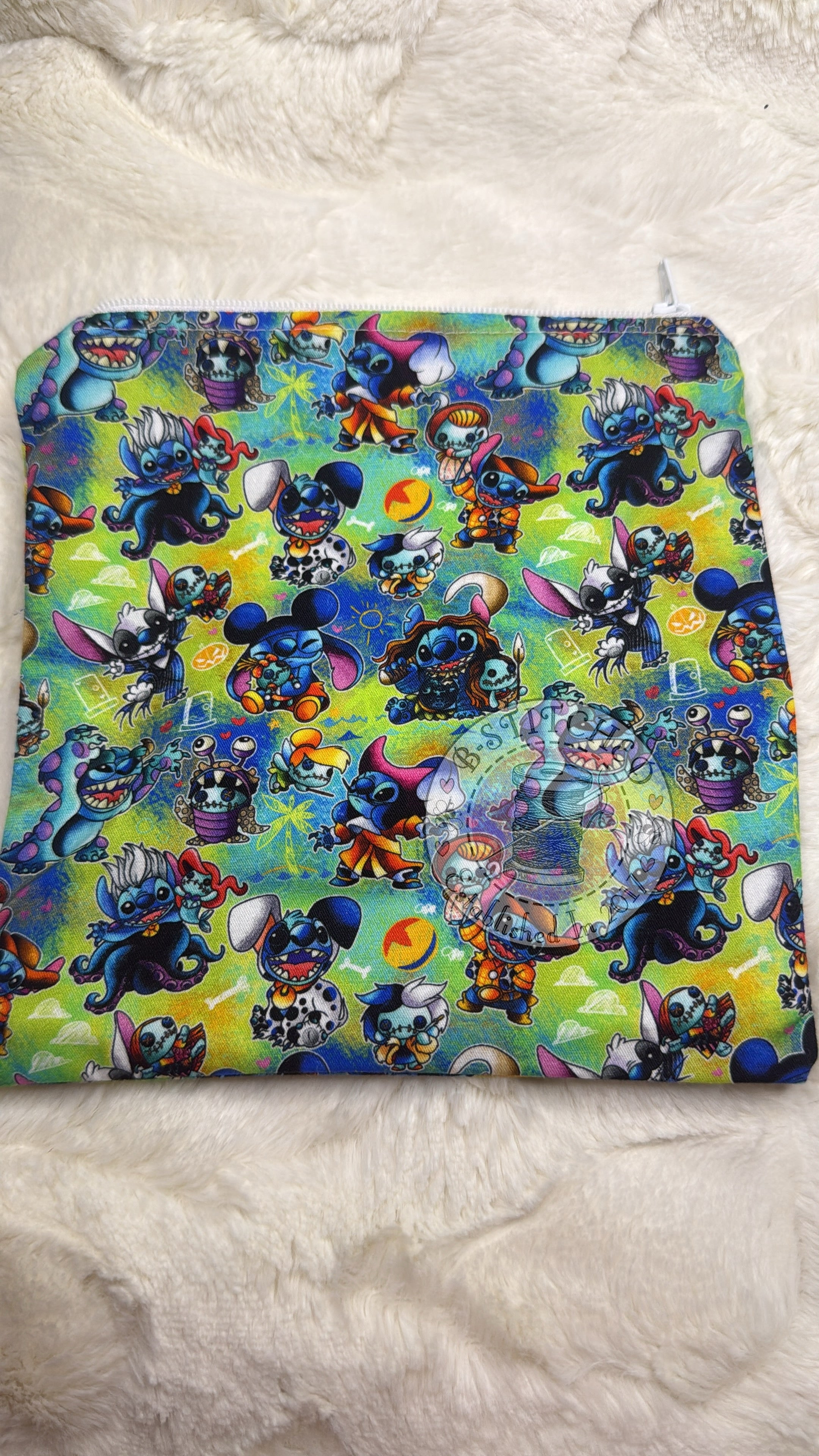 626 Costumes Zippy Bag – B-Stitched