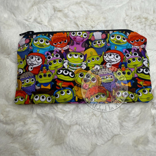 Stacked Aliens Zippy Bag